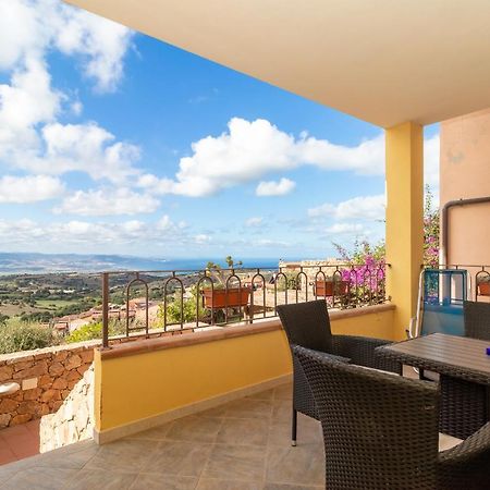 Appartamento Con Piscina 03 Trinita d'Agultu e Vignola Exterior foto