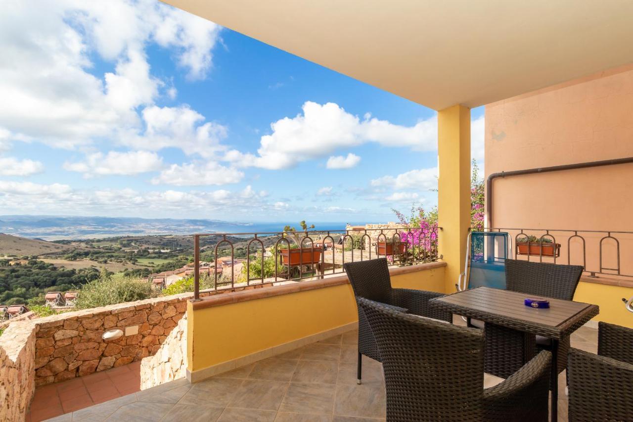 Appartamento Con Piscina 03 Trinita d'Agultu e Vignola Exterior foto